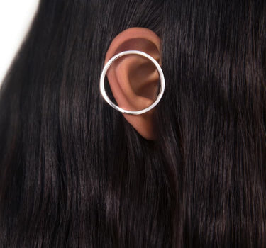 Ear cuff circulaire parfait en argent