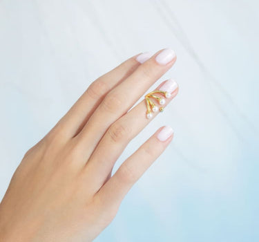 Bague d’ongle diadème en perles