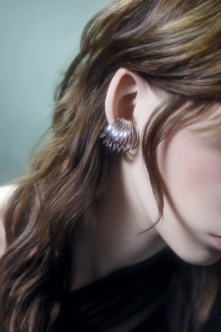Boucle d’oreille spirale en argent