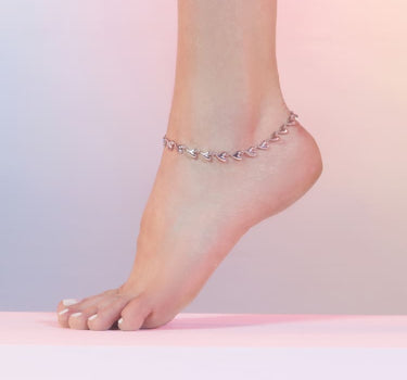 Bracelet de cheville en argent à cœurs