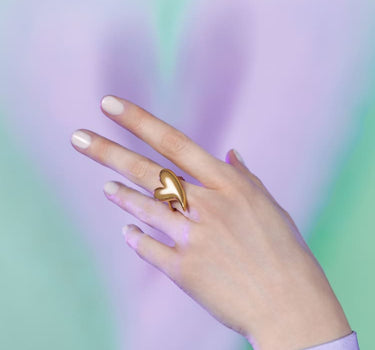 Bague d’amour en or en forme de cœur