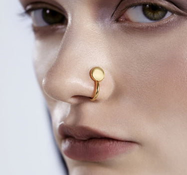 Lip cuff en or