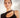 Boucles d’oreilles pendantes en or avec une perle