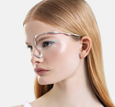 bijou facial de forme organique en argent