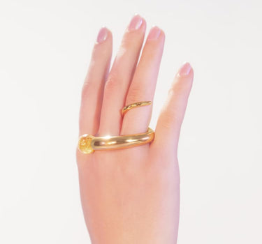 Bague en or sertie de quartz
