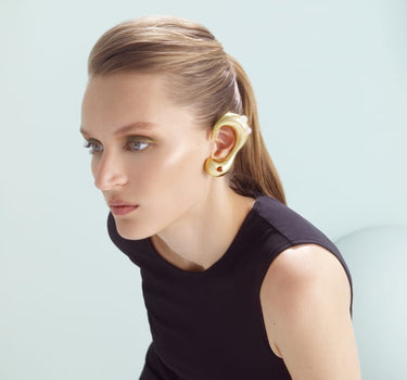 Bijou d’oreille intégral en or avec pierres