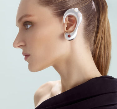 Bijou d’oreille intégral en argent avec pierres
