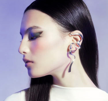 Grande ear cuff d’oreille liquide en argent