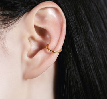 Ear cuff d’oreille croissant en or