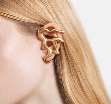 earcuff liquide en or pour toute l’oreille