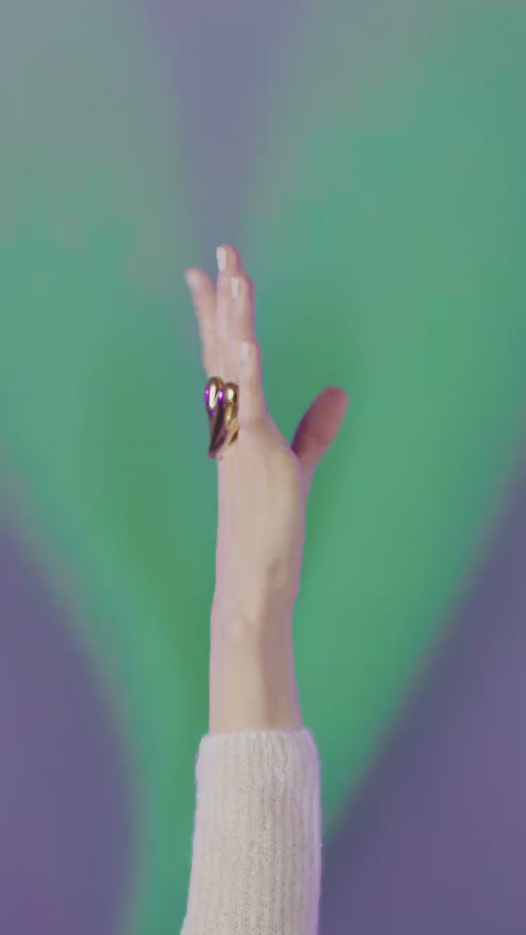 Grande bague en forme de cœur en or