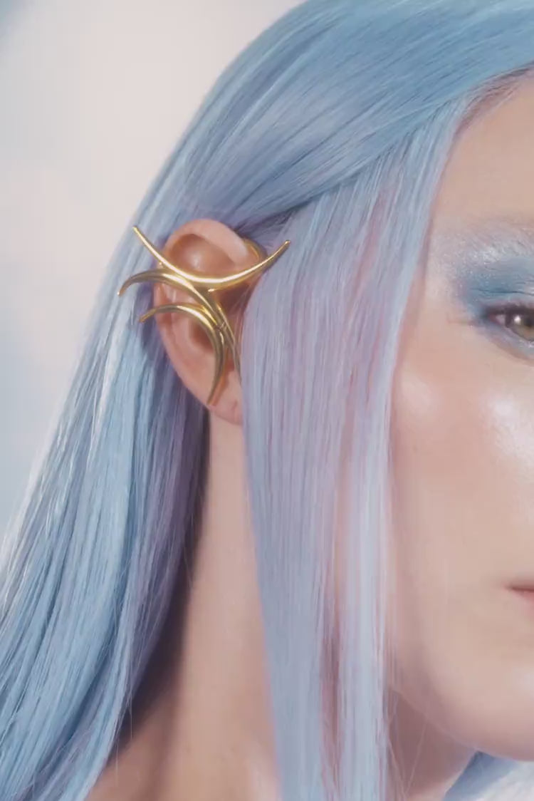 Ear cuff intégral doré à pointes