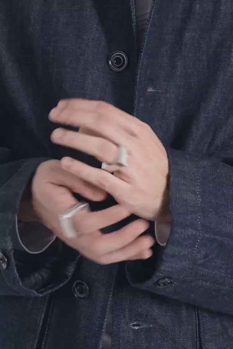 Bague carrée en argent pour homme